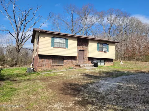 130 Poplar Ave, Sweetwater, TN 37874