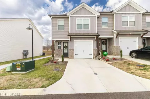 355 Harper Village Way, Lenoir City, TN 37771
