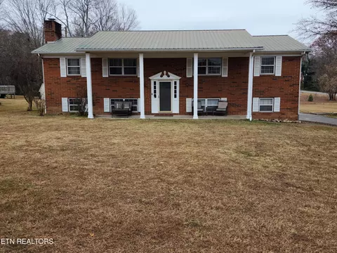 5150 Harrison Rd, Lenoir City, TN 37771
