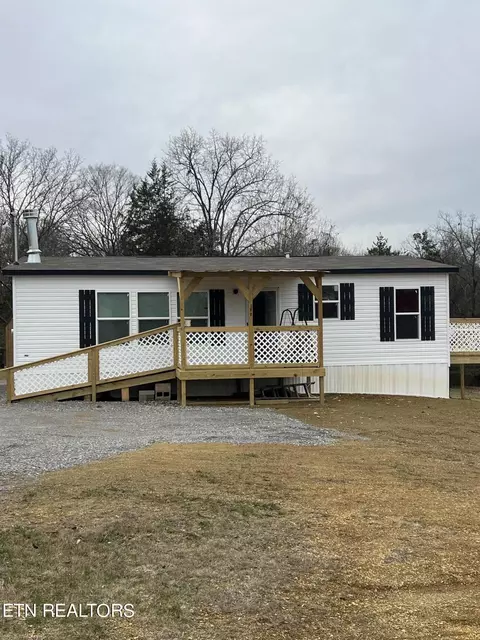 137 Ellis St, Vonore, TN 37885