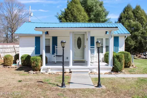 970 Old Spears Rd, Lenoir City, TN 37772