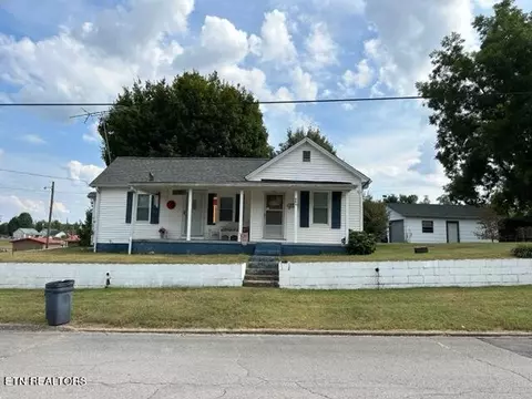 303305 Ferry St, Loudon, TN 37774