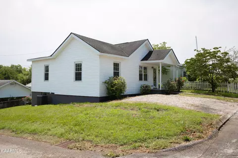 701 Church St, Loudon, TN 37774