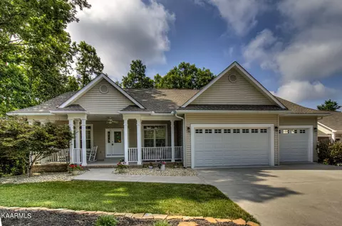101 Osage Ln, Loudon, TN 37774