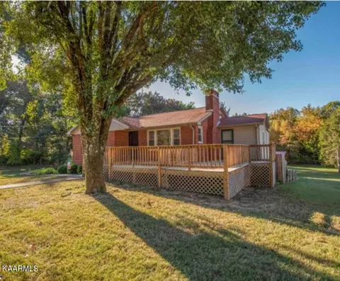 23152223 Cusick Cir, Lenoir City, TN 37772