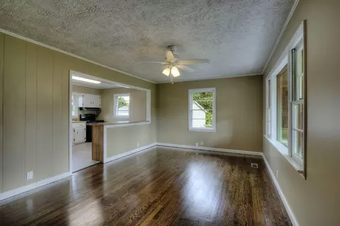 102 Stephens Rd, Greenback, TN 37742 photo 5