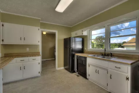 102 Stephens Rd, Greenback, TN 37742 photo 9