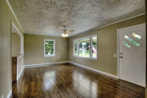 102 Stephens Rd, Greenback, TN 37742 photo 4