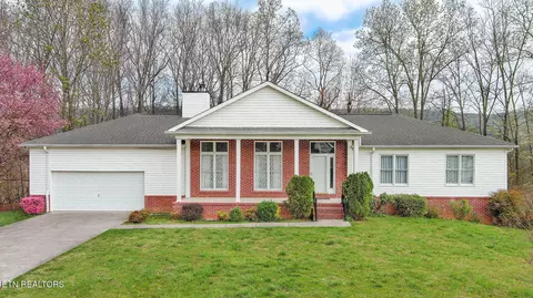 158 Barrington Dr, Rockwood, TN 37854