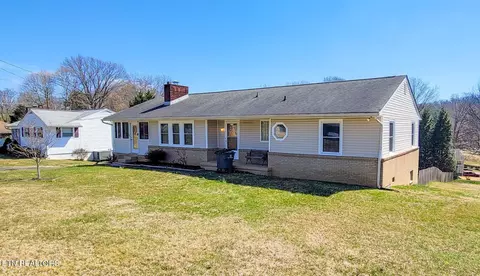 212 W Ford Valley Rd, Knoxville, TN 37920
