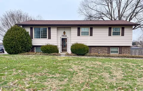 7612 Fall Wind Ct, Powell, TN 37849