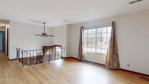 7612 Fall Wind Ct, Powell, TN 37849 photo 5