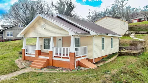 2621 Sevier Ave, Knoxville, TN 37920