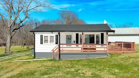 12521 Buttermilk Rd, Knoxville, TN 37932