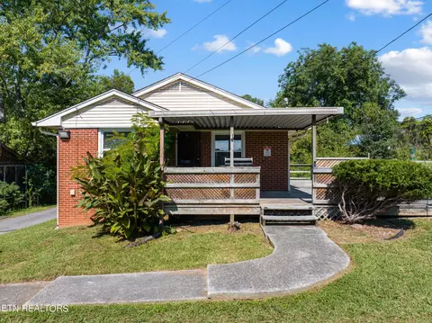101 Charlene Ln, Knoxville, TN 37912
