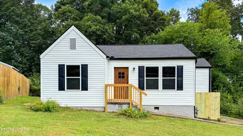 5406 Parkdale Rd, Knoxville, TN 37912