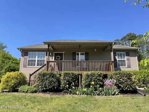 4939 Cabin Rd, Knoxville, TN 37918