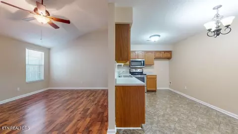 8059 Intervale Way, Powell, TN 37849 photo 10