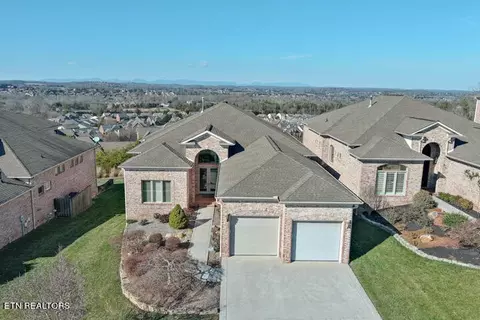12667 Ridgepath Ln, Knoxville, TN 37922