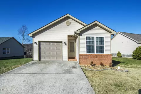 1575 Sails Way, Knoxville, TN 37932