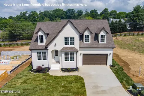 8110 Carolina Cherry Ln, Knoxville, TN 37919
