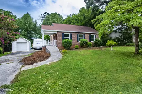 2555 Edgewood Ave, Knoxville, TN 37917