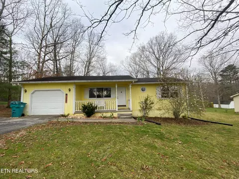 392 Mockingbird Drive Dr, Crossville, TN 38555
