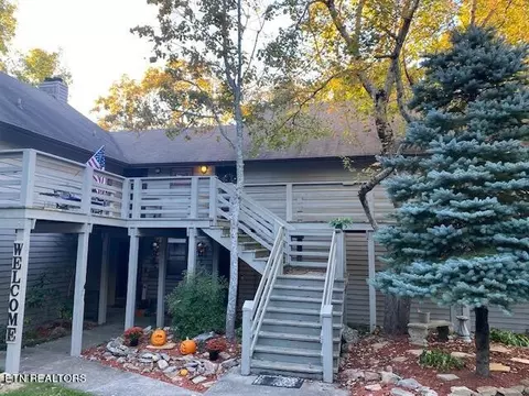 291 Moytoy Rd #206, Crab Orchard, TN 37723