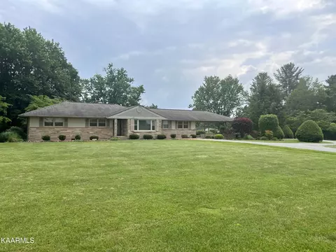 2971 Lantana Rd, Crossville, TN 38572