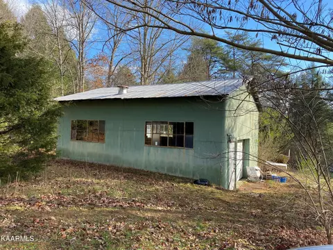 1220 Burks Loop Loop, Grimsley, TN 38565 photo 3