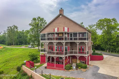 2088 Ivy Way, Newport, TN 37821