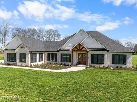 311 Highland Springs Rd, Walland, TN 37886