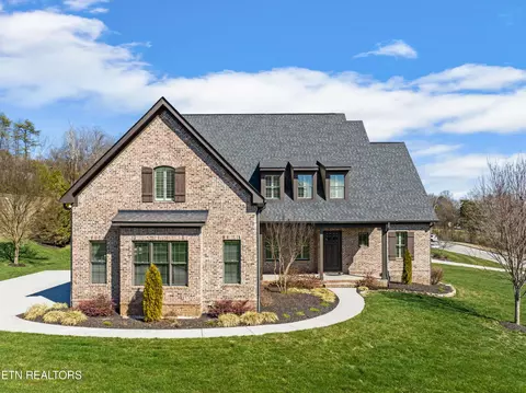 12301 Green Mountain Dr, Knoxville, TN 37934