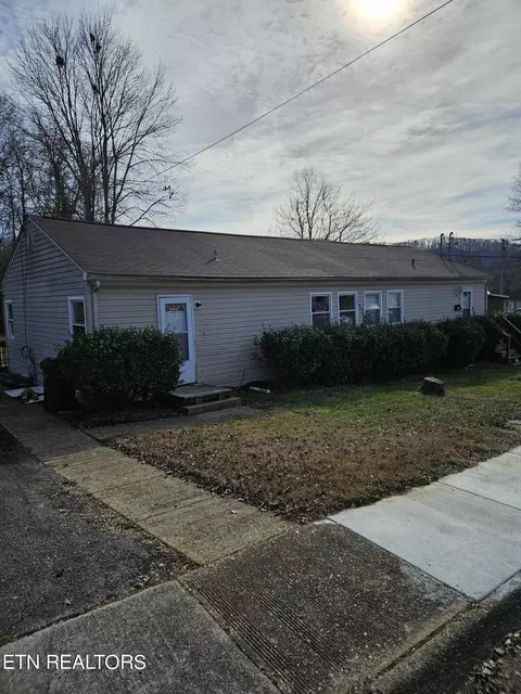 193195 Latimer Rd, Oak Ridge, TN 37830