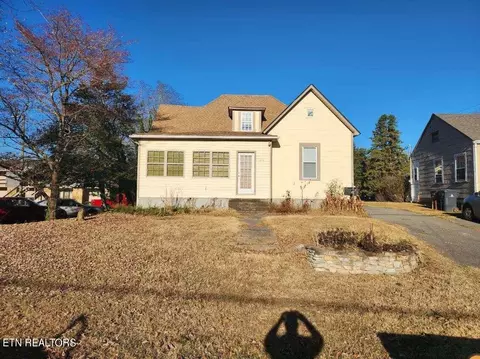 311 Lynnwood Dr, Knoxville, TN 37918