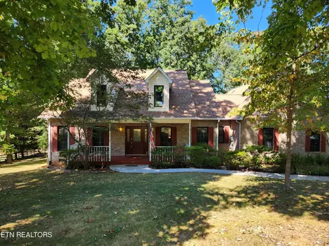 8519 Troutman Ln, Knoxville, TN 37931