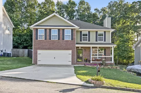 1715 Thebes Ln, Powell, TN 37849
