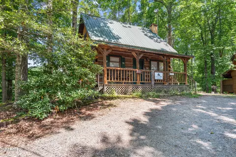 1914 Charles Lewis Way #U1, Sevierville, TN 37876