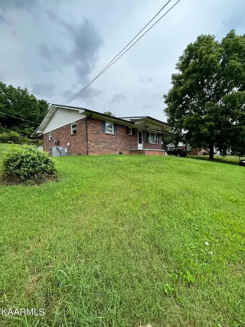 336 Wilson Hurst St, Tazewell, TN 37879