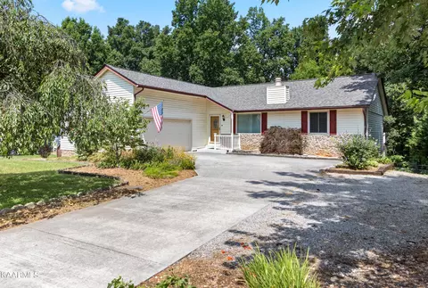 12107 Ridgeland Dr, Knoxville, TN 37932