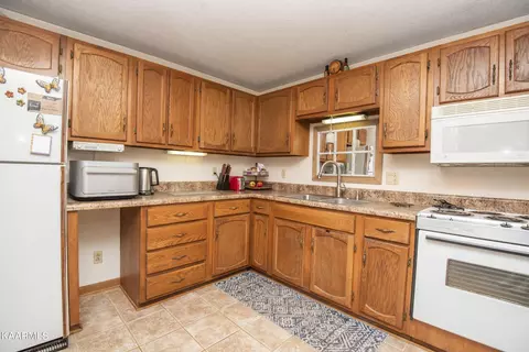 7940 Stanley Rd, Powell, TN 37849 photo 19