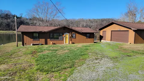 1425 River Dance Ln, Sevierville, TN 37876
