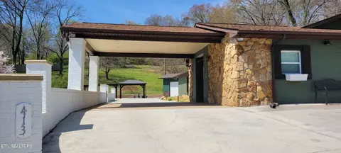 413 Hollingsworth Cir, Clinton, TN 37716