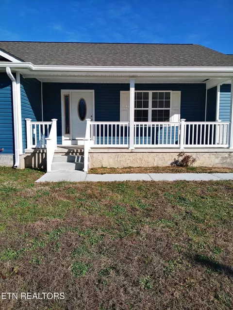298 W Blvd, Oneida, TN 37841