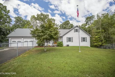 114 Ambassador Ln, Powell, TN 37849