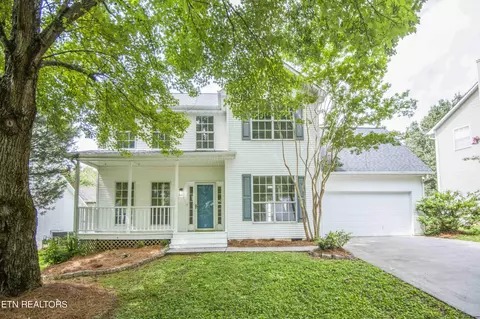 1128 Edenbridge Way, Knoxville, TN 37923