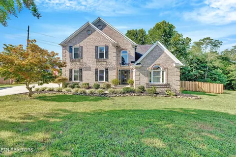 9844 Kristi Dr, Knoxville, TN 37922