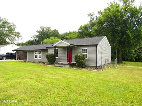 5130 Harriman Hwy, Oliver Springs, TN 37840