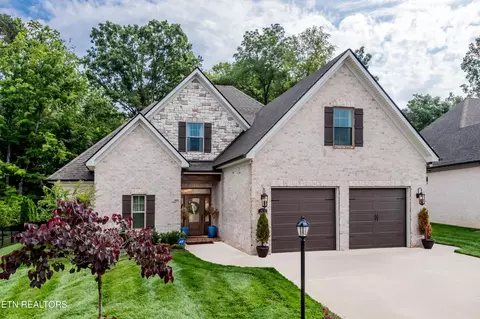 1416 Bronze Ln, Knoxville, TN 37922