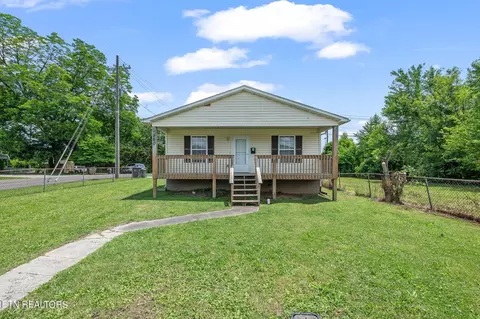 1900 Connecticut Ave, Knoxville, TN 37921